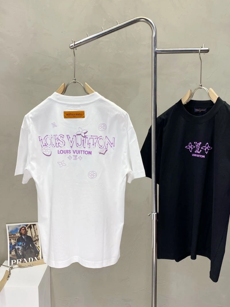 Louis Vuitton T-Shirts MultiPurpose 135167