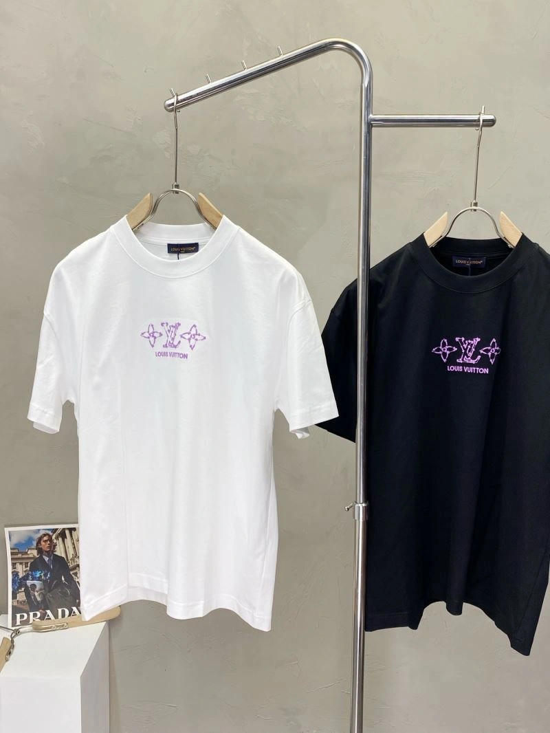 Louis Vuitton T-Shirts MultiPurpose 135167