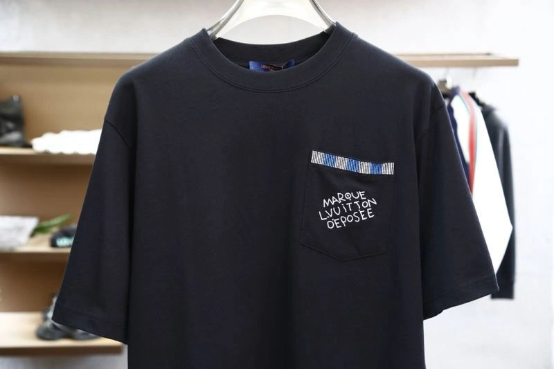 Louis Vuitton T-Shirts WaterResistant 135181