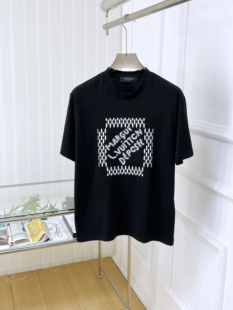 TravelReady Louis Vuitton T-Shirts 135170