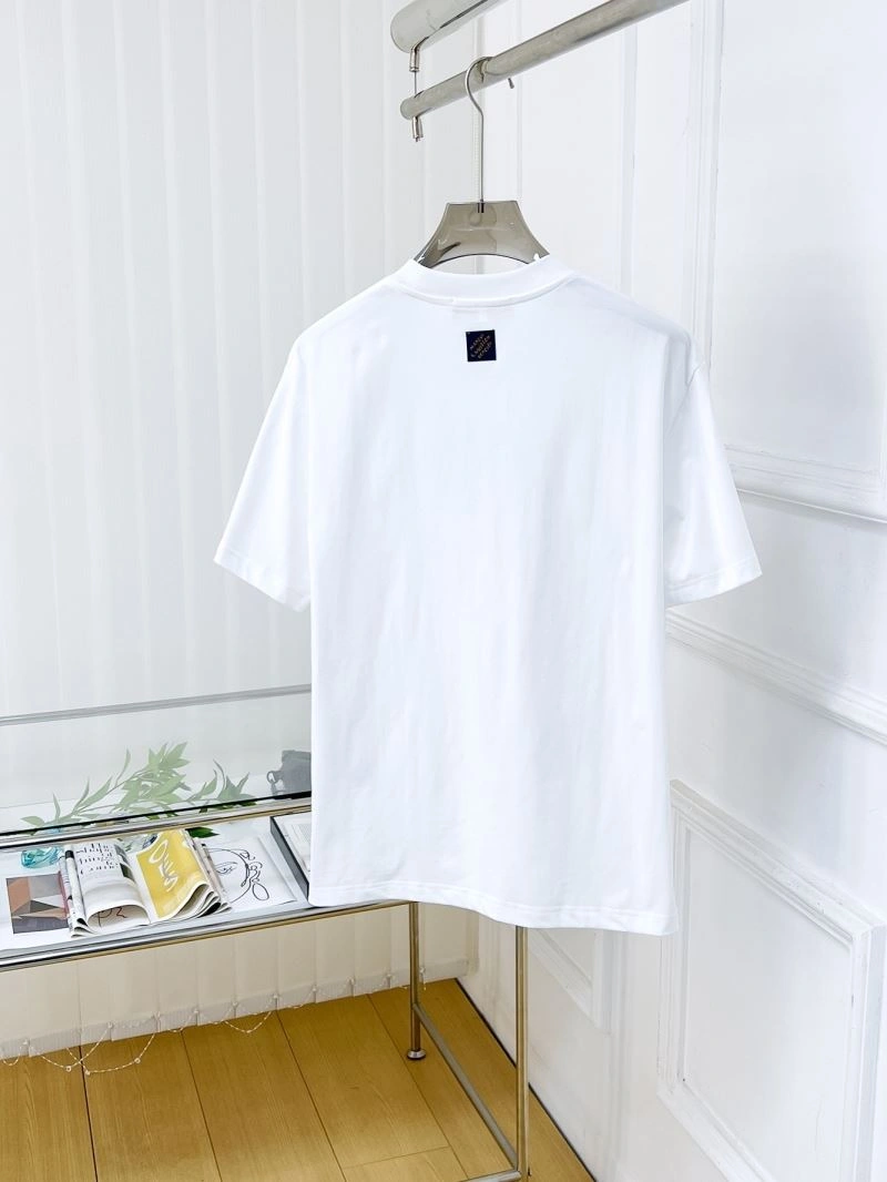 TravelReady Louis Vuitton T-Shirts 135170