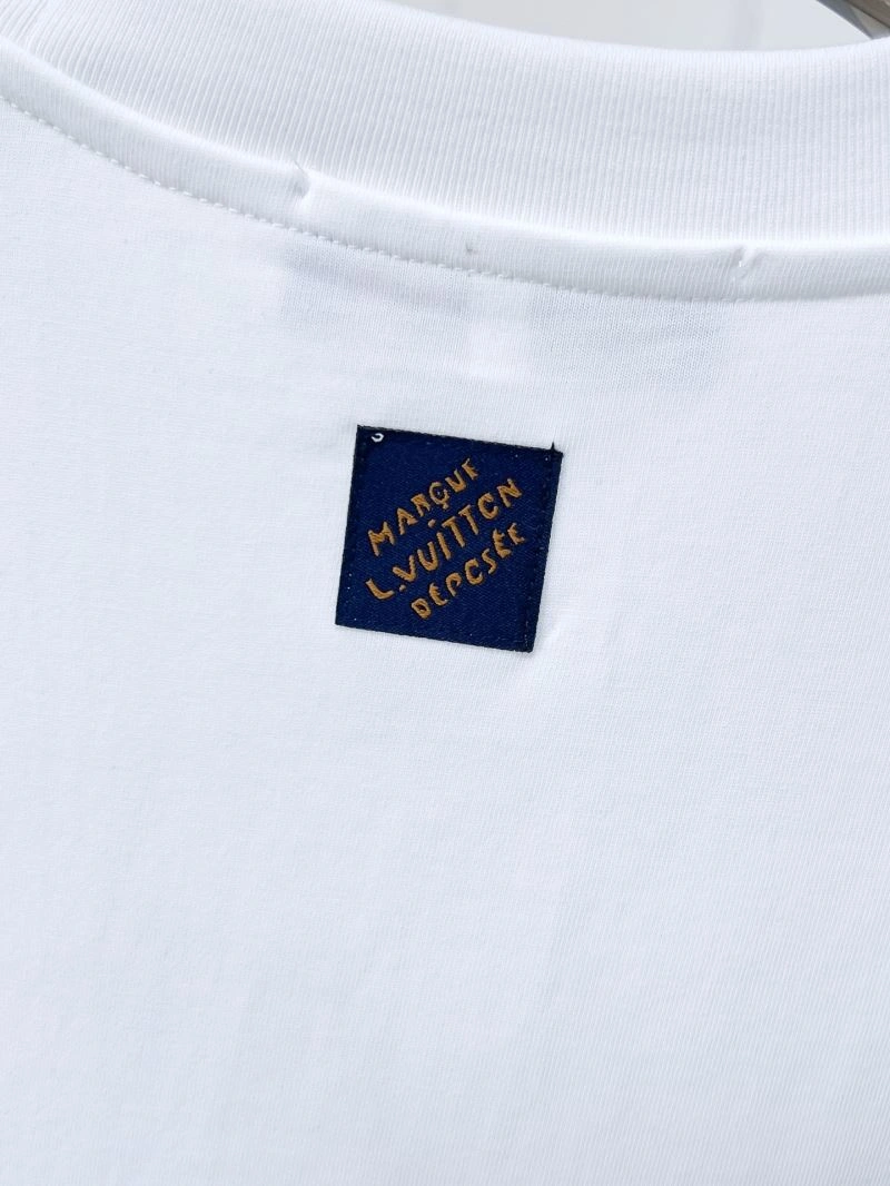 TravelReady Louis Vuitton T-Shirts 135170