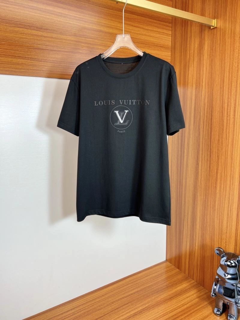 Louis Vuitton T-Shirts Soft 135179