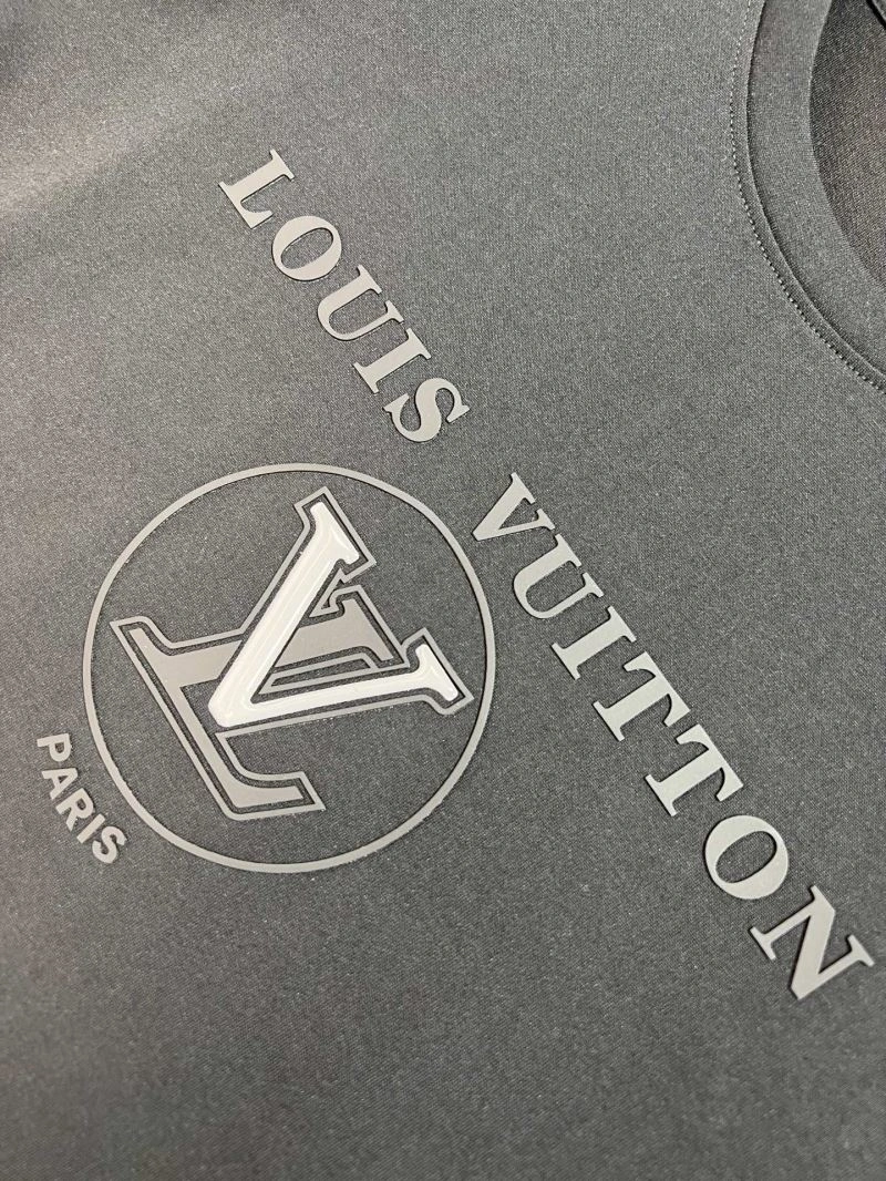 Louis Vuitton T-Shirts Soft 135179