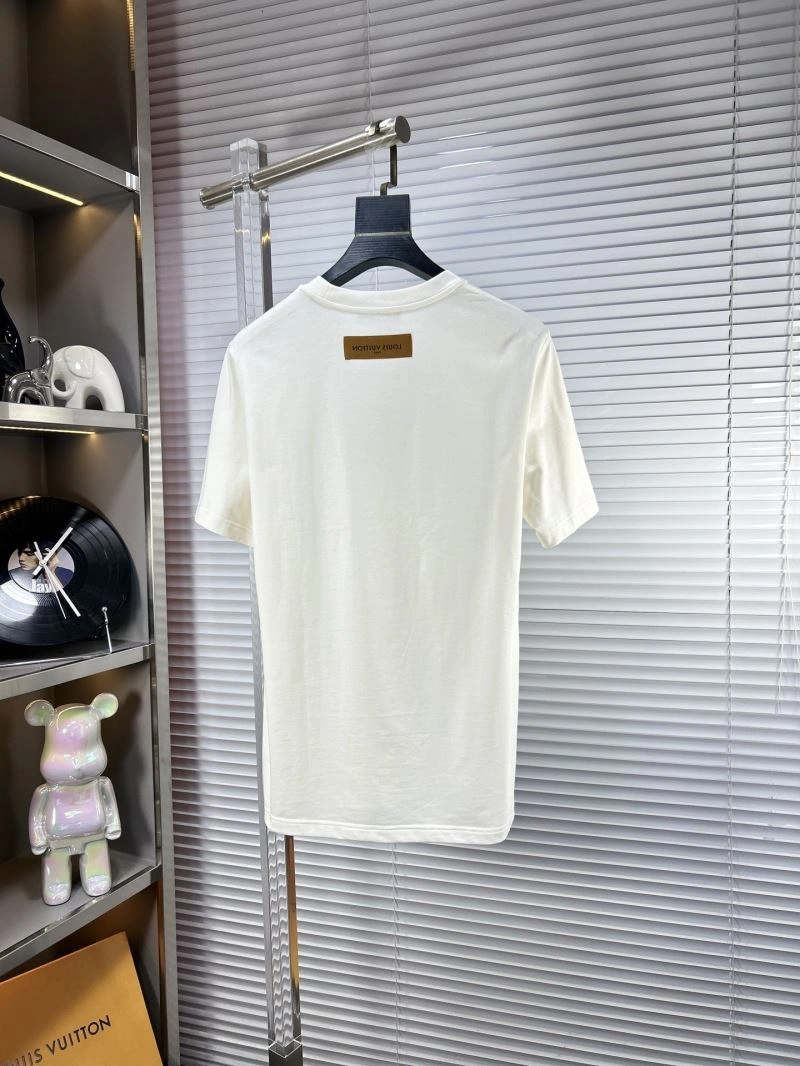 Durable Louis Vuitton T-Shirts 135175