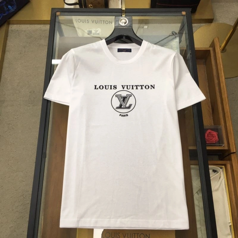 Functional Louis Vuitton T-Shirts 134796