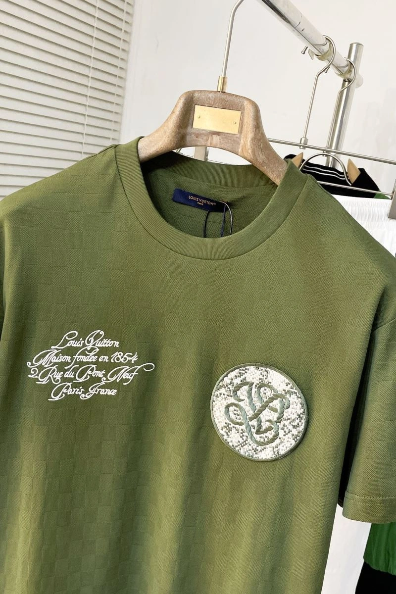 ZipUp Louis Vuitton T-Shirts 134791
