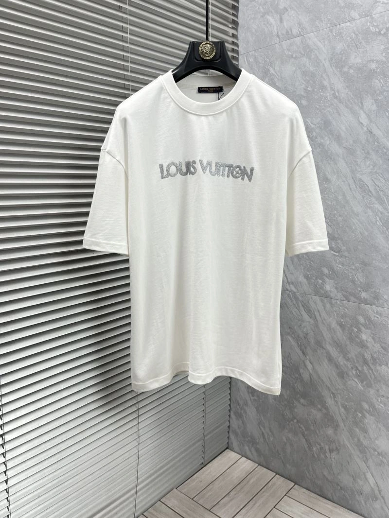 Louis Vuitton T-Shirts Breathable 134790