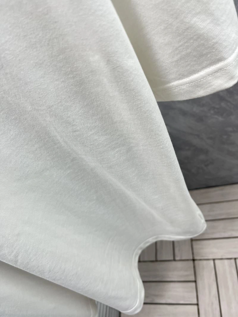 Louis Vuitton T-Shirts Breathable 134790