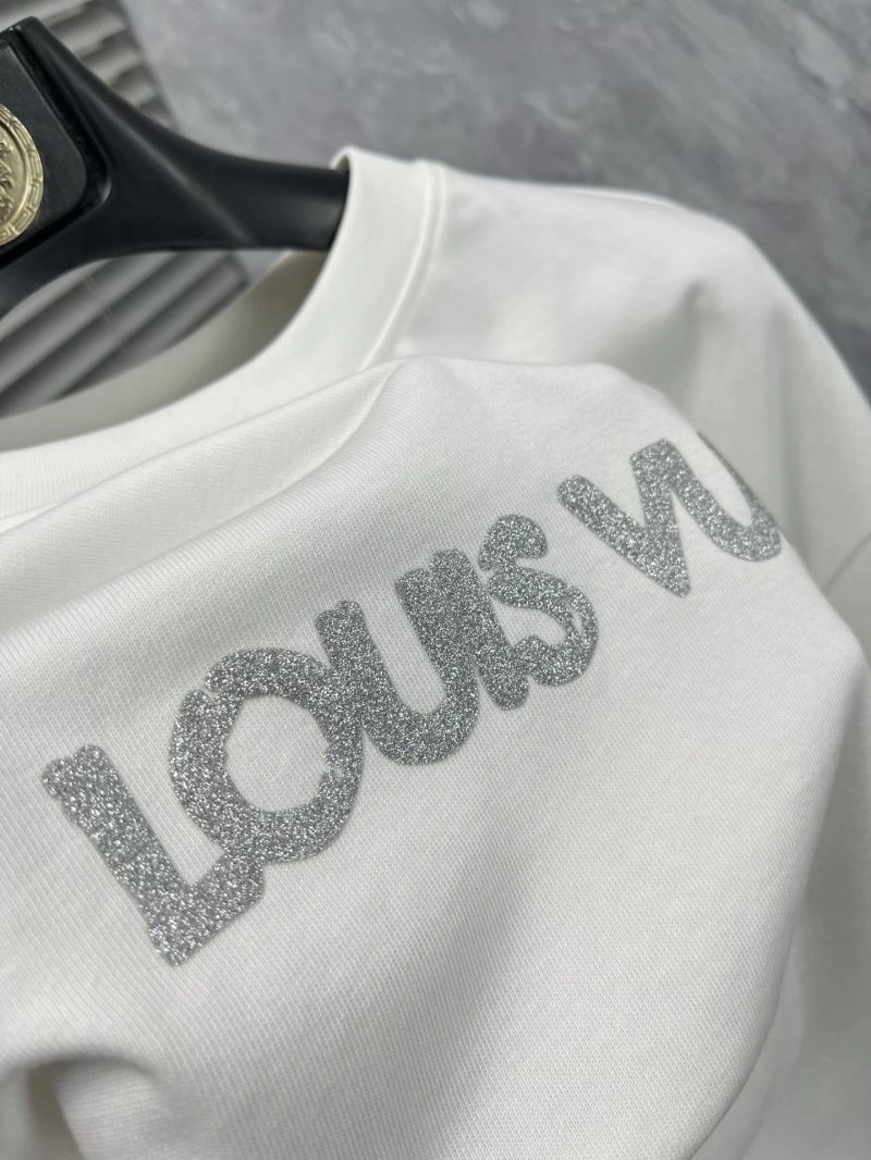 Louis Vuitton T-Shirts Breathable 134790