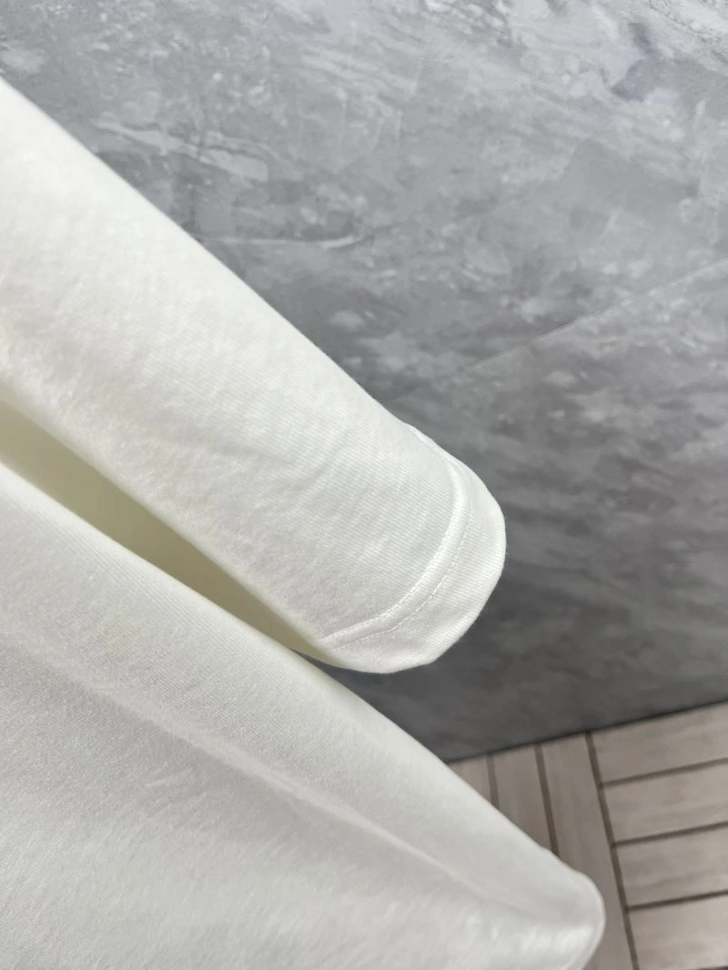 Louis Vuitton T-Shirts Elegant 134793