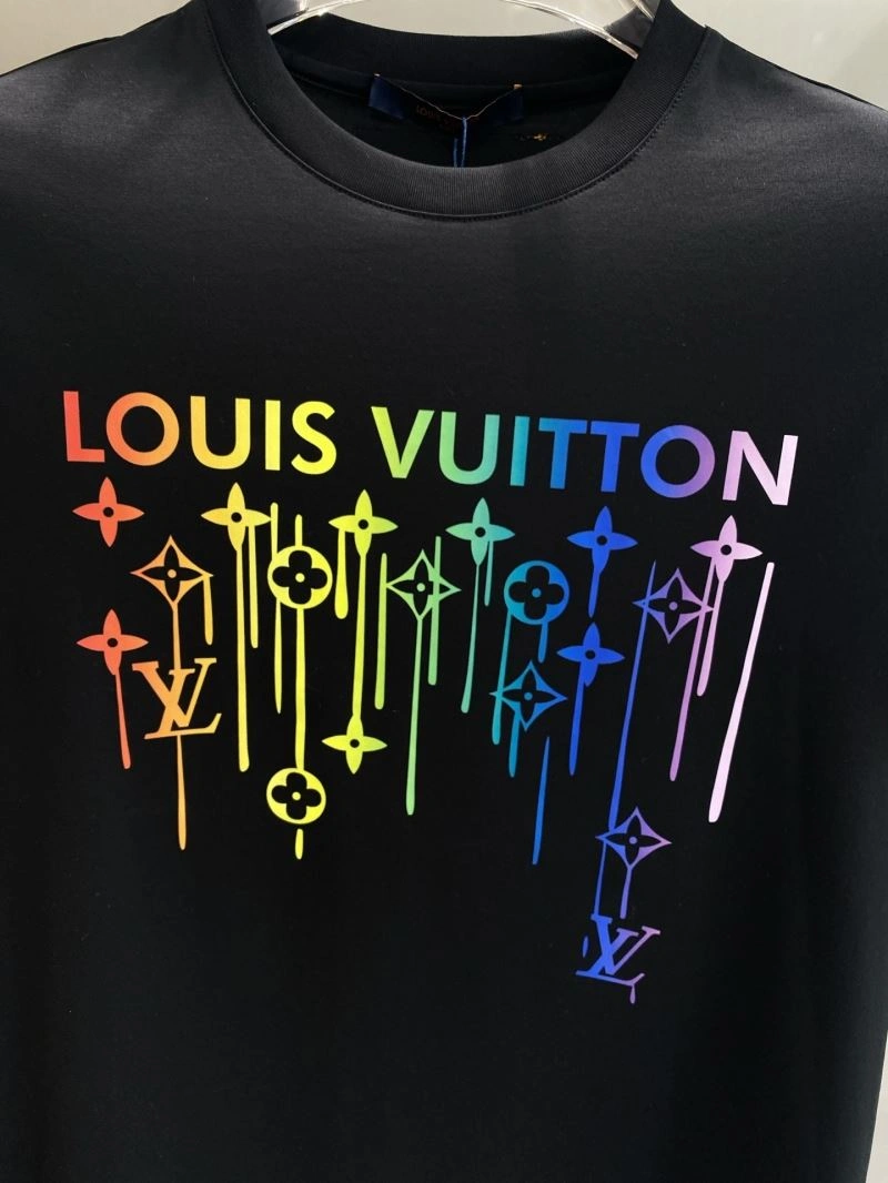 Louis Vuitton T-Shirts Breathable 134823