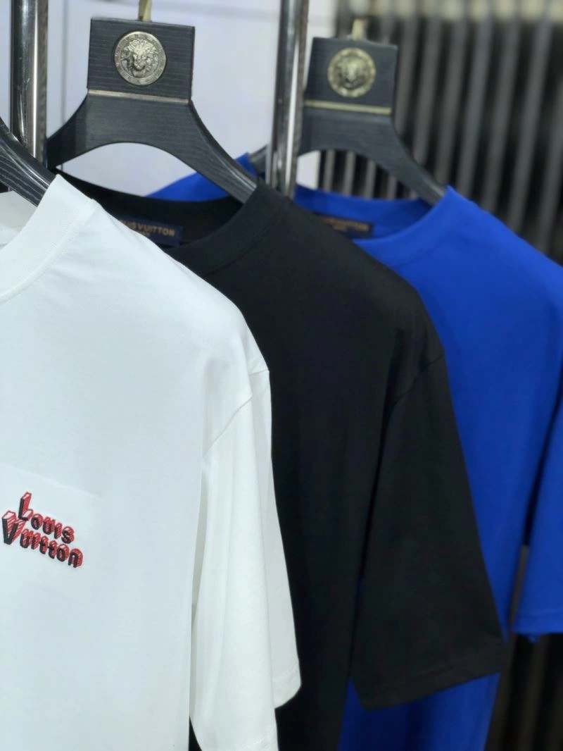 Modern Louis Vuitton T-Shirts 134764