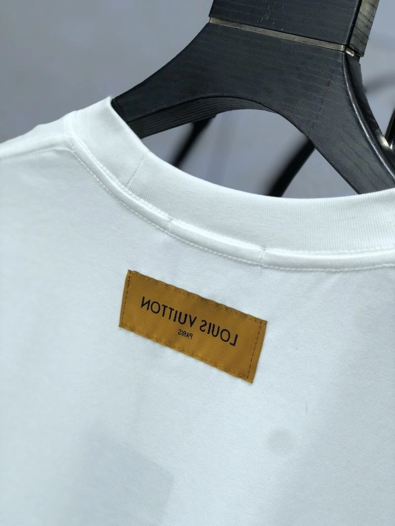 Louis Vuitton T-Shirts Casual 134774