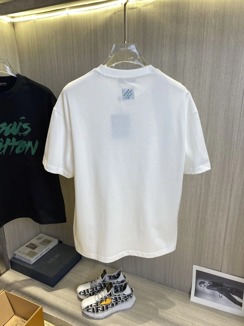 Louis Vuitton T-Shirts HighQuality 134771