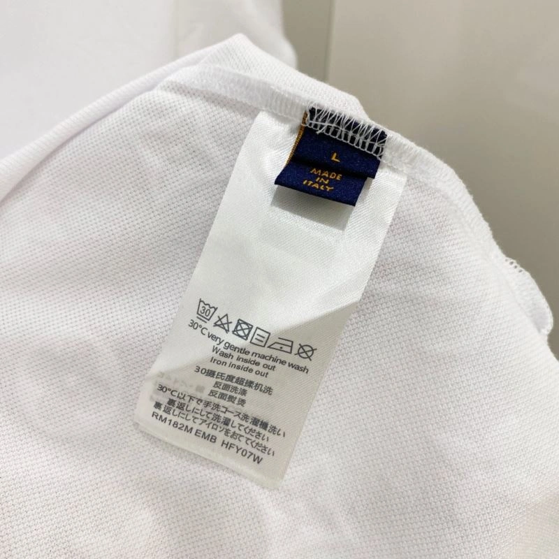 OdorResistant Louis Vuitton T-Shirts 134779