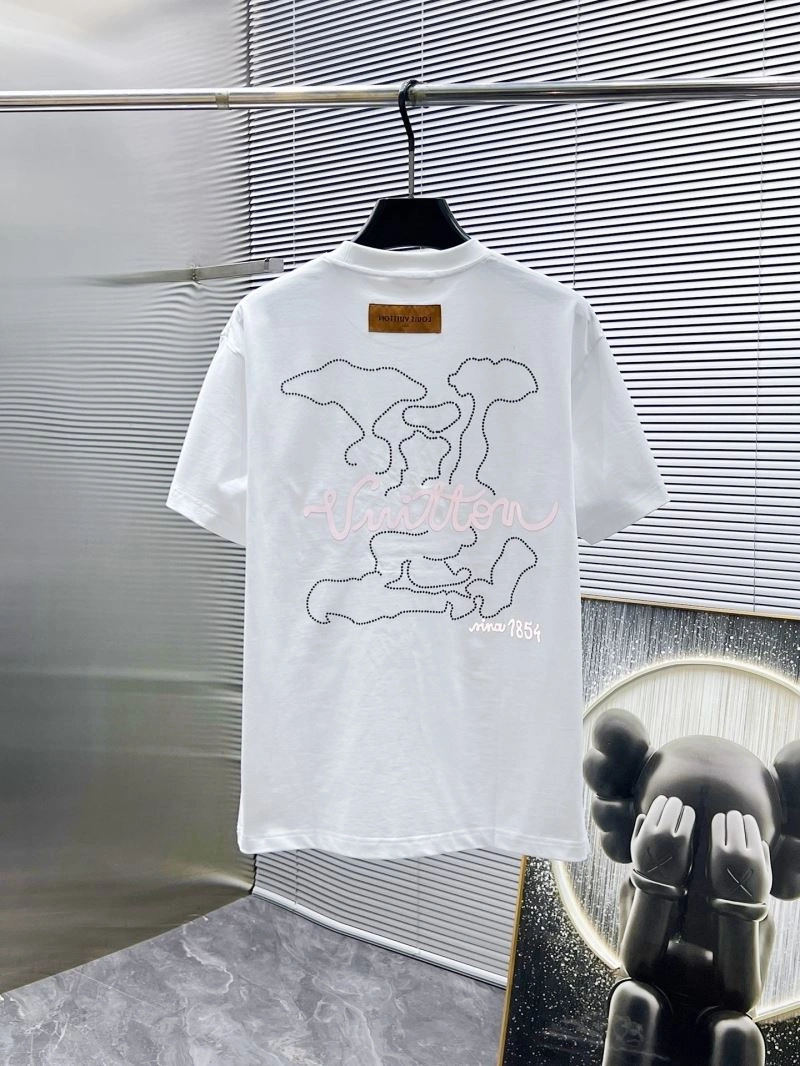 Louis Vuitton T-Shirts Comfortable 134773