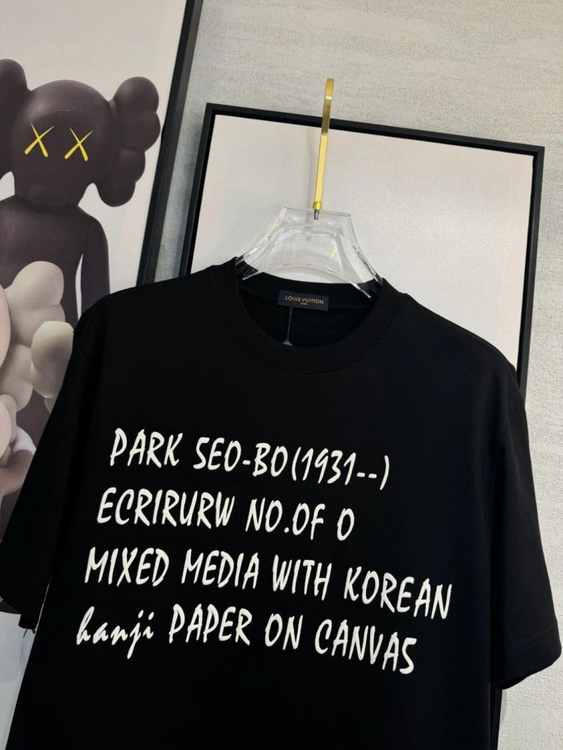 Louis Vuitton T-Shirts HighQuality 134772