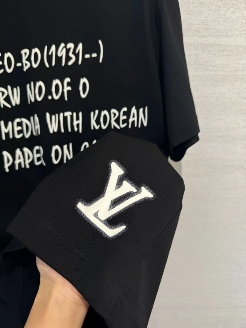 Louis Vuitton T-Shirts HighQuality 134772