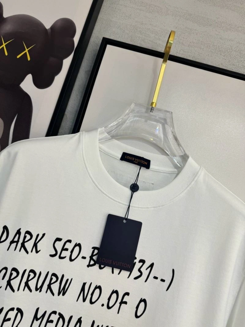 Louis Vuitton T-Shirts WrinkleFree 134782