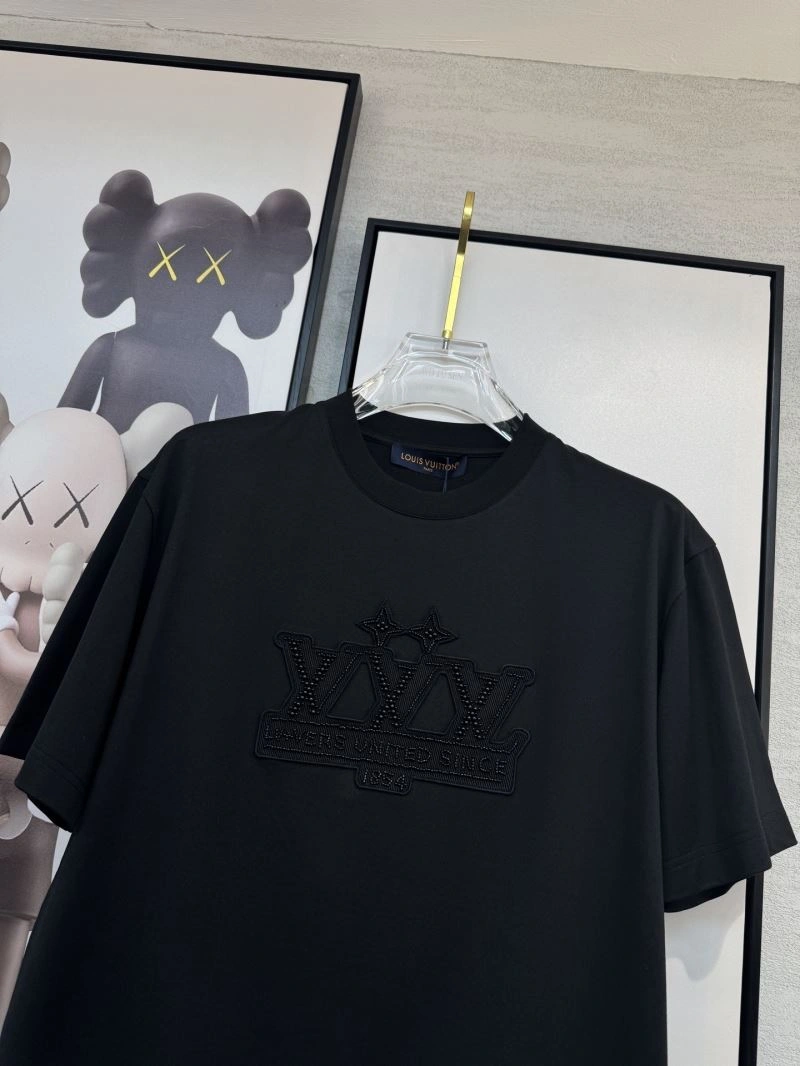 Louis Vuitton T-Shirts ModernLook 134781