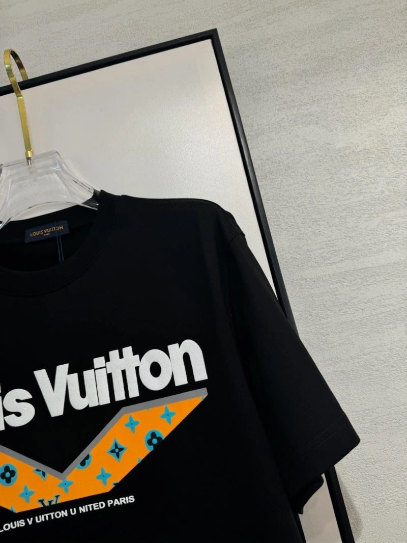 Louis Vuitton T-Shirts Sustainable 134775