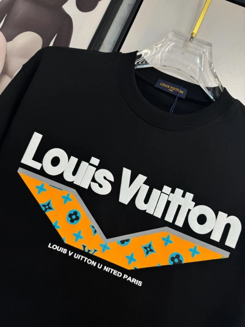 Louis Vuitton T-Shirts Sustainable 134775