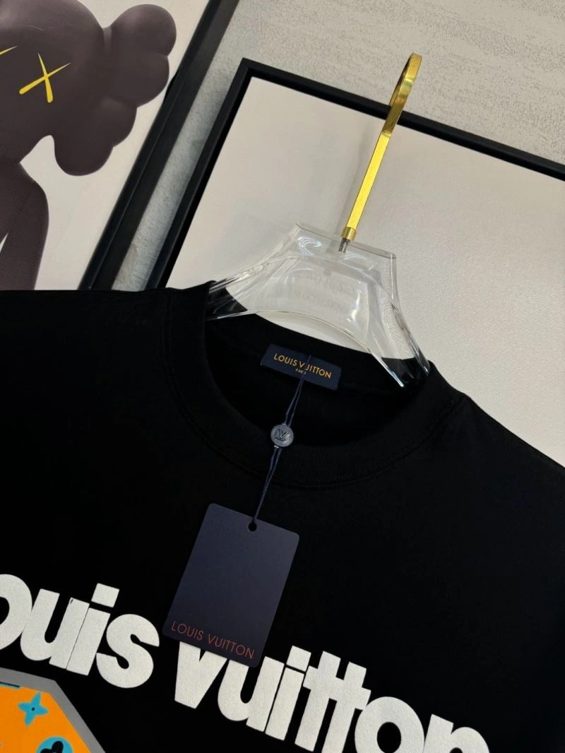 Louis Vuitton T-Shirts Sustainable 134775