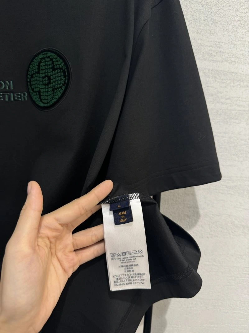 Louis Vuitton T-Shirts ModernLook 134767