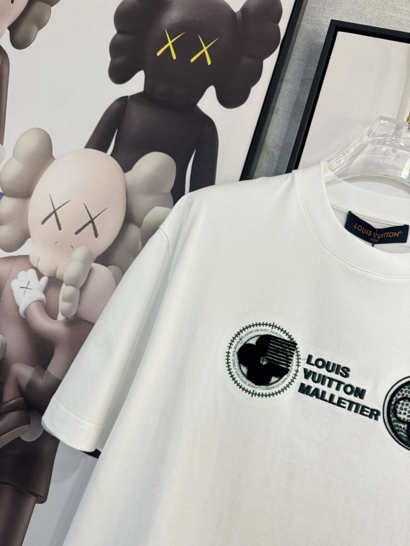 Louis Vuitton T-Shirts MultiPurpose 134755
