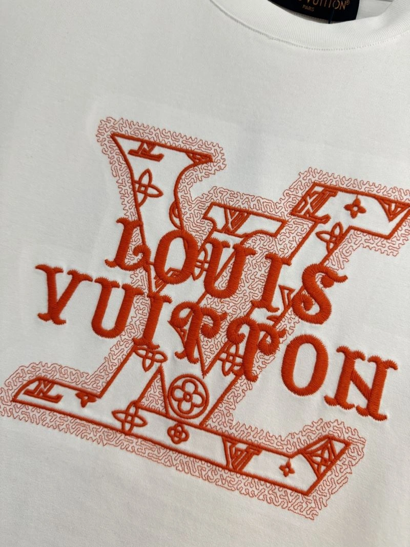 Stylish Louis Vuitton T-Shirts 134750