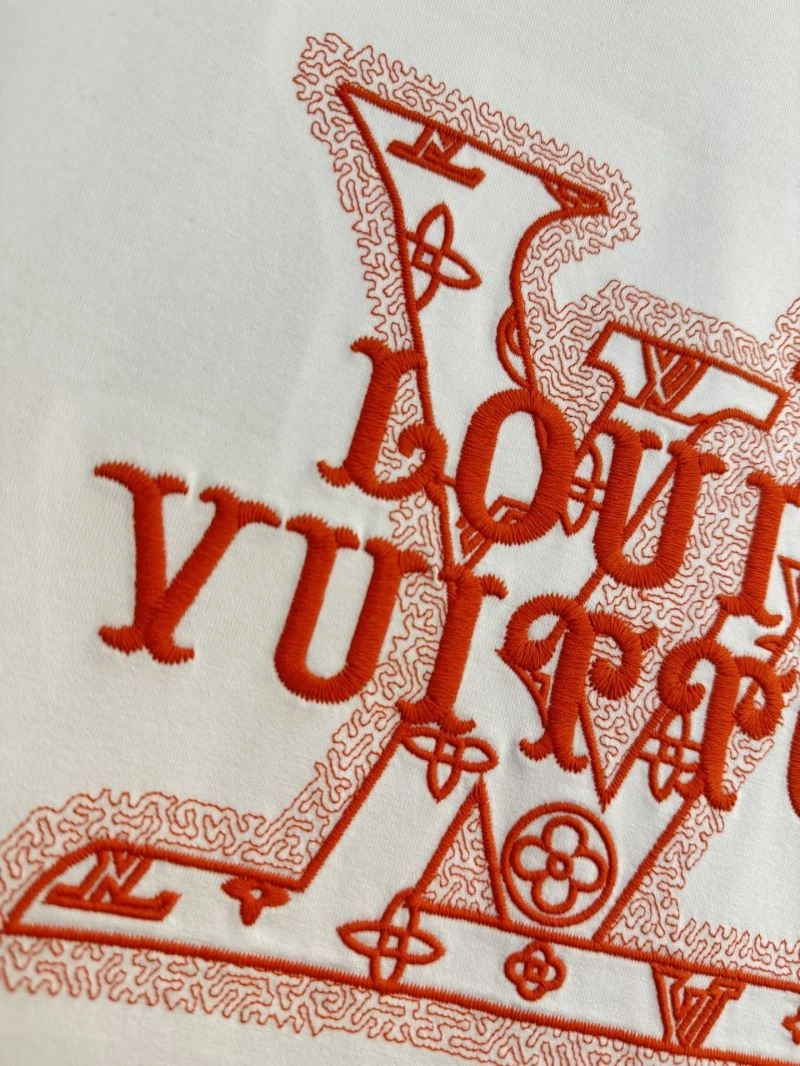 Stylish Louis Vuitton T-Shirts 134750