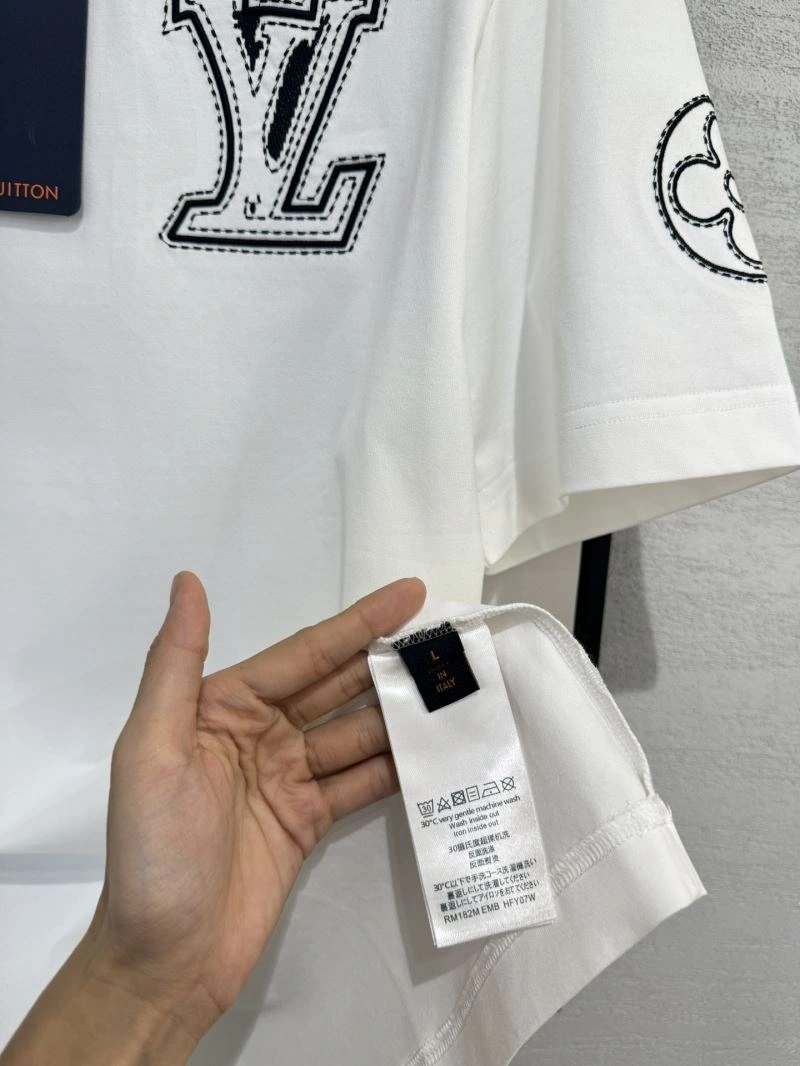 Louis Vuitton T-Shirts Durable 134754