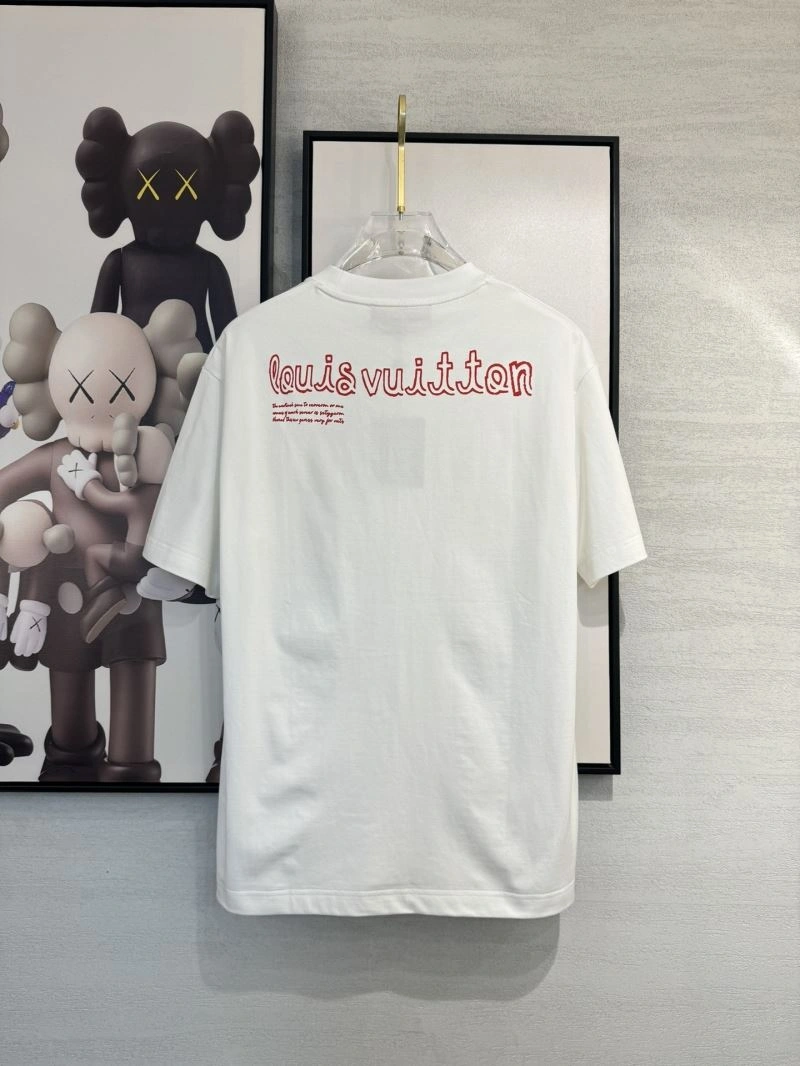 Stretchable Louis Vuitton T-Shirts 134749