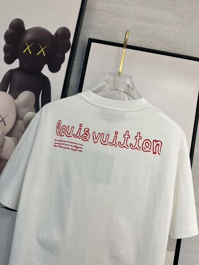 Stretchable Louis Vuitton T-Shirts 134749