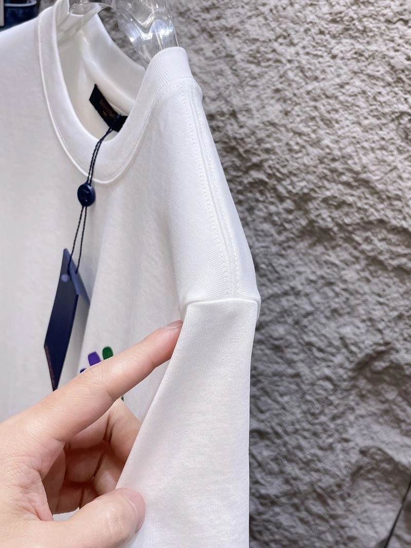 Louis Vuitton T-Shirts HighQuality 134731
