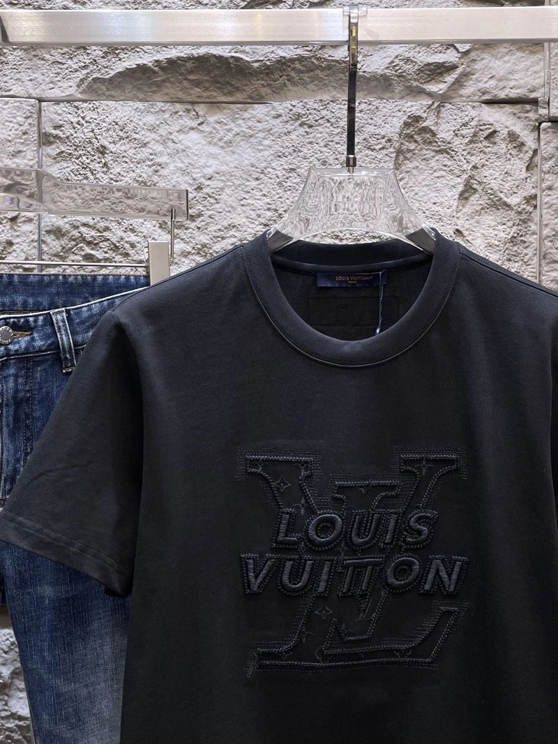 Louis Vuitton T-Shirts Functional 134726