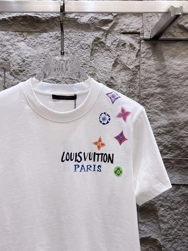 FashionForward Louis Vuitton T-Shirts 134737