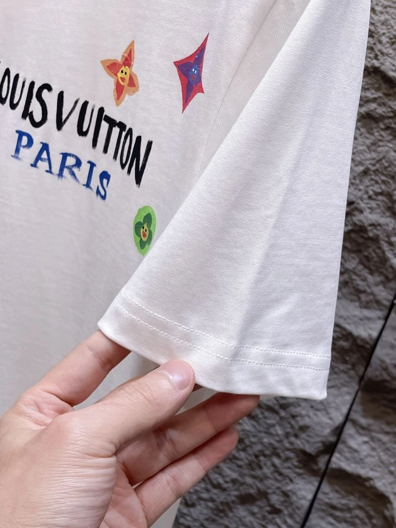 FashionForward Louis Vuitton T-Shirts 134737