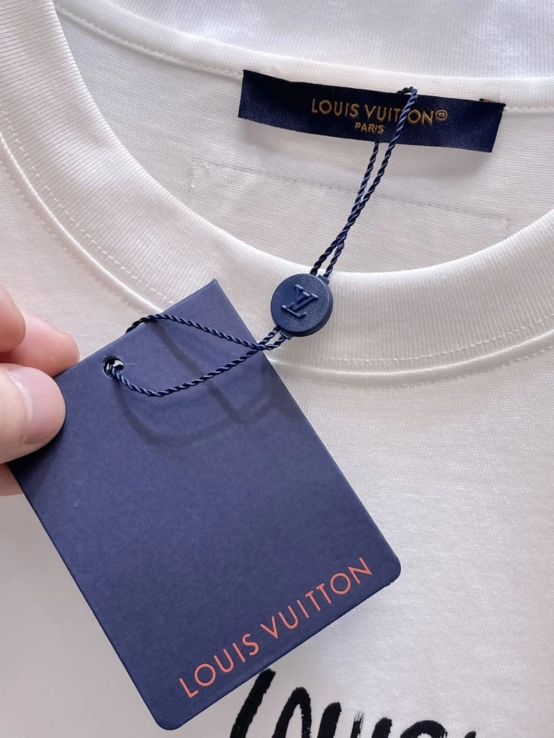 FashionForward Louis Vuitton T-Shirts 134737