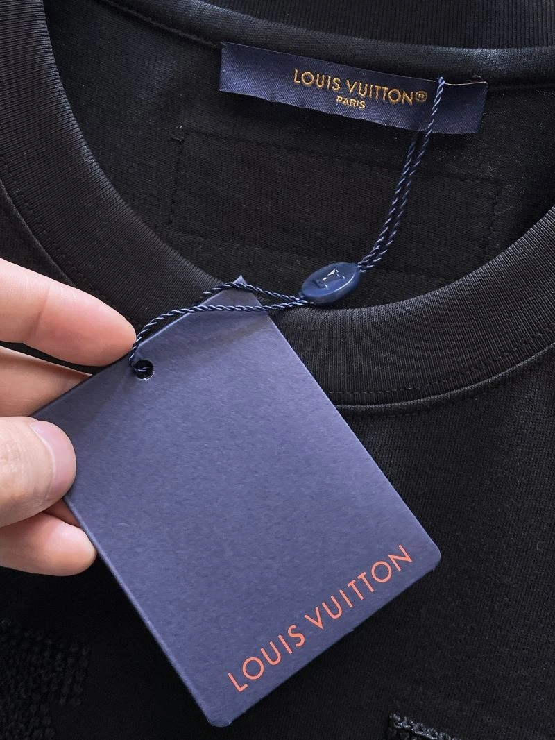 Louis Vuitton T-Shirts WellDesigned 134723
