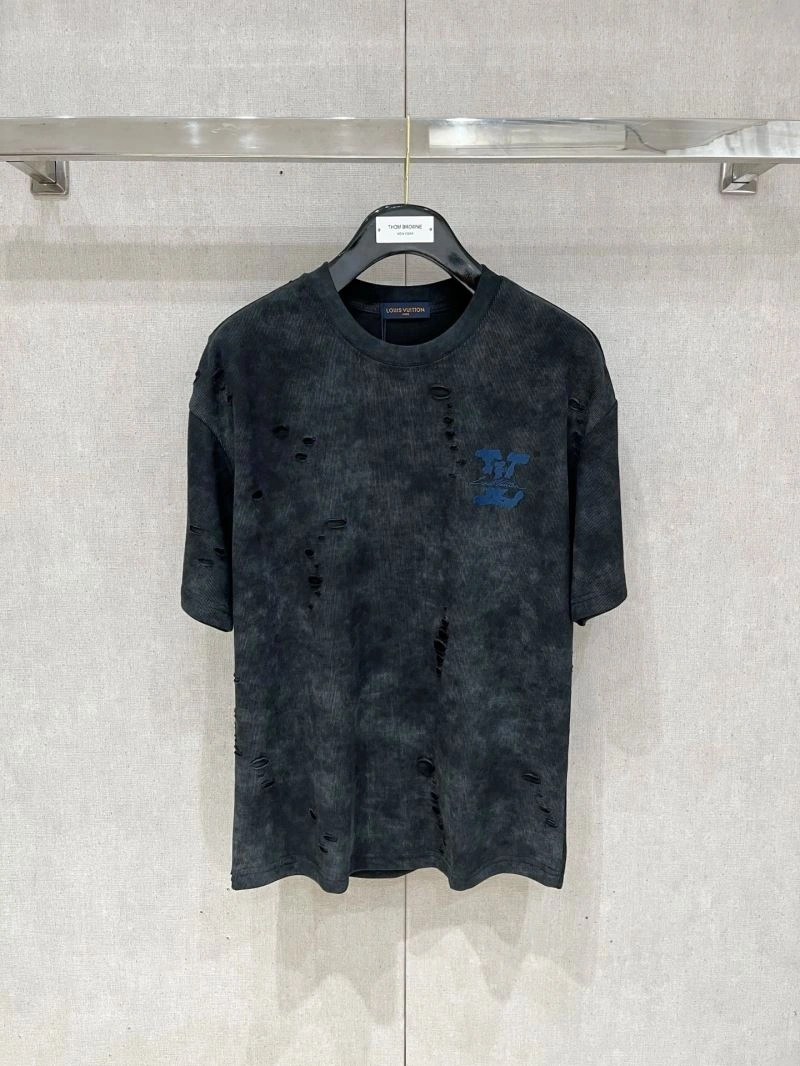 Elegant Louis Vuitton T-Shirts 134728