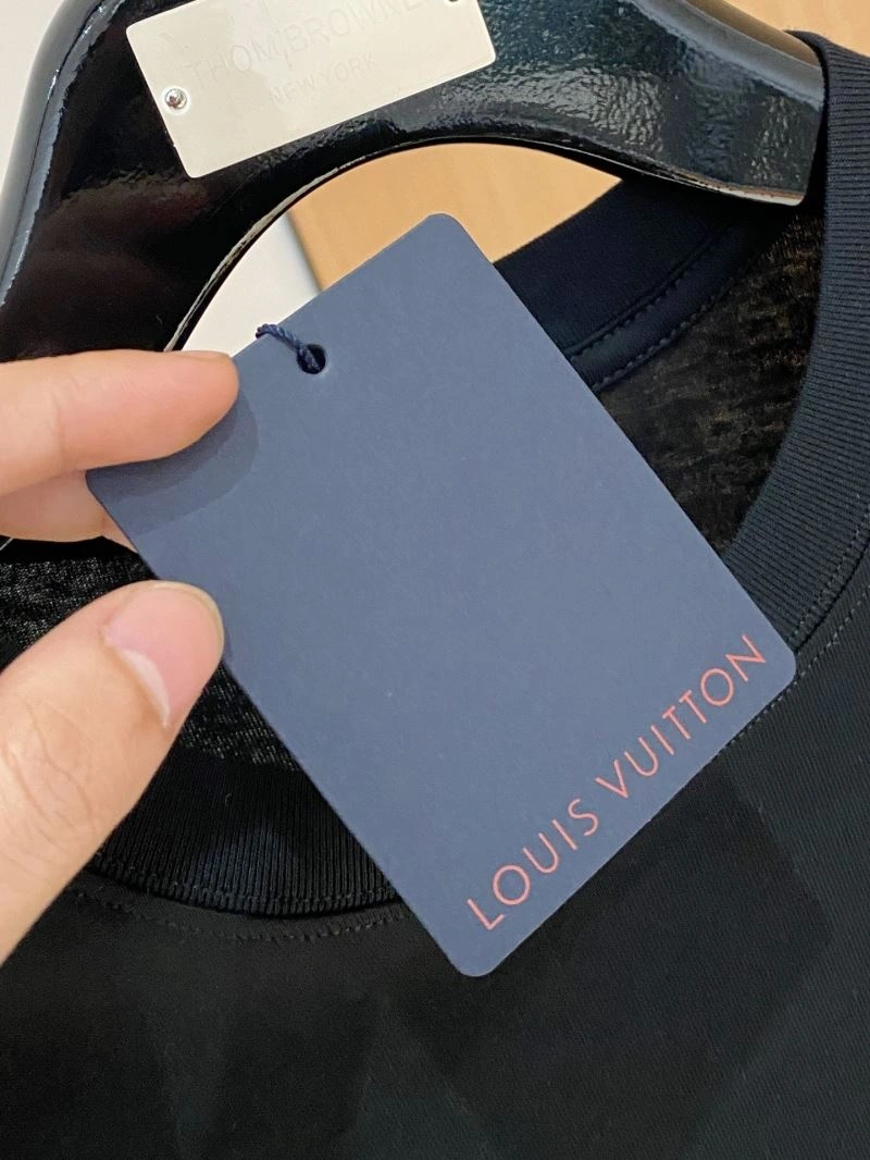 Louis Vuitton T-Shirts EasyMatch 134724