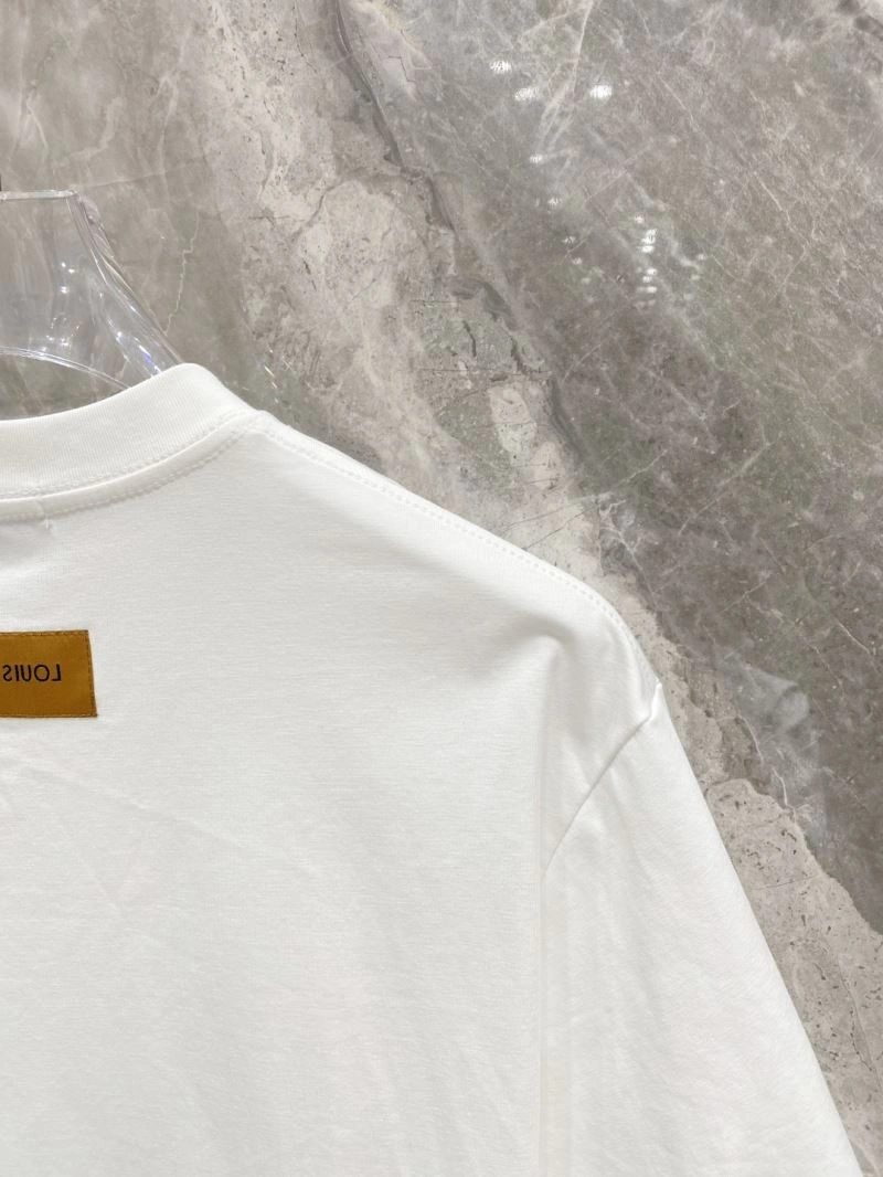 Sophisticated Louis Vuitton T-Shirts 134741