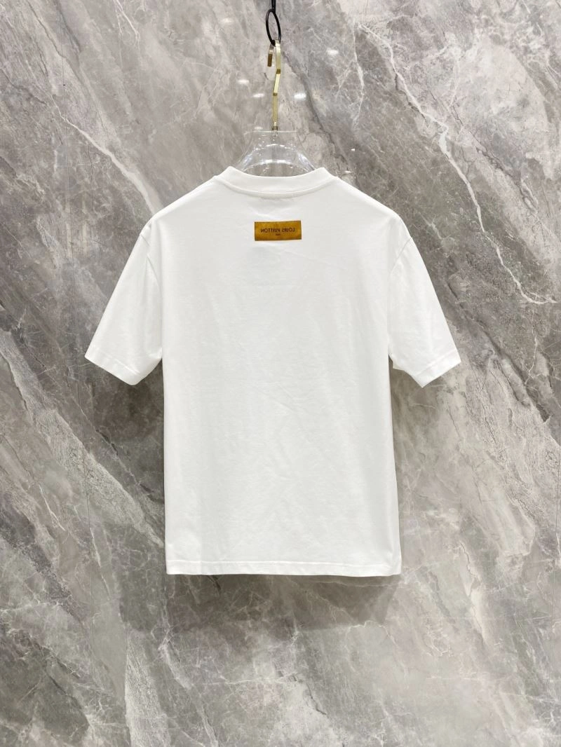 Sophisticated Louis Vuitton T-Shirts 134741