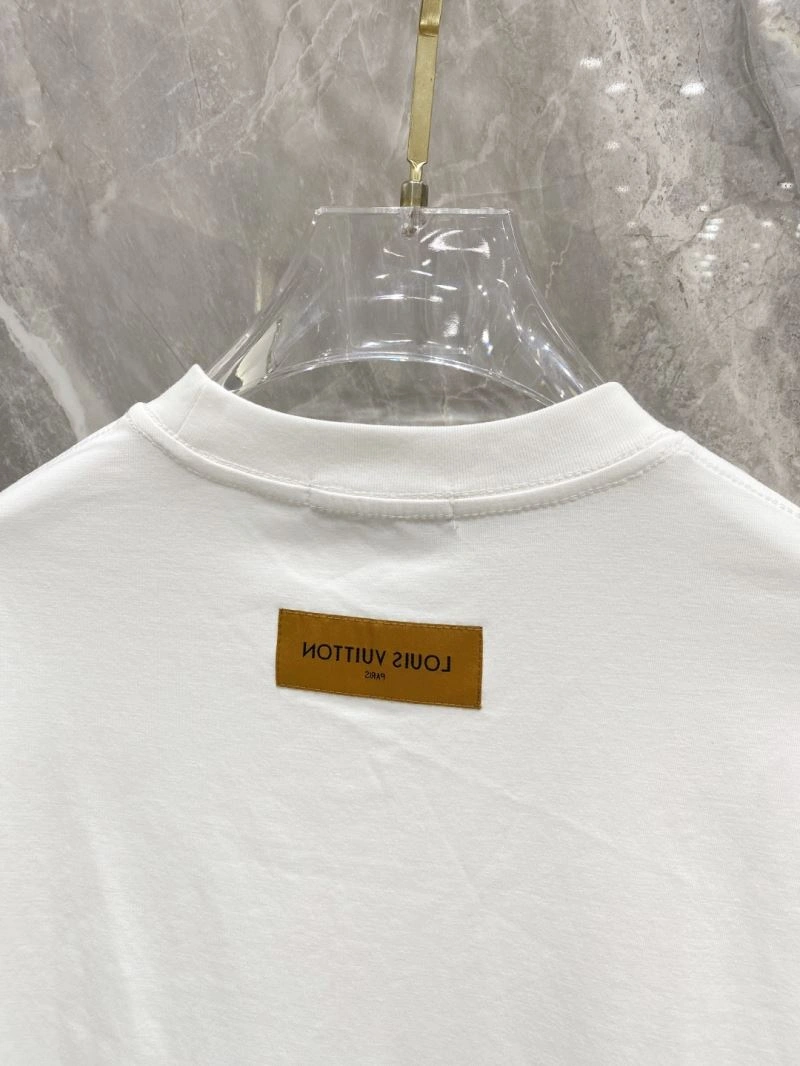 Sophisticated Louis Vuitton T-Shirts 134741