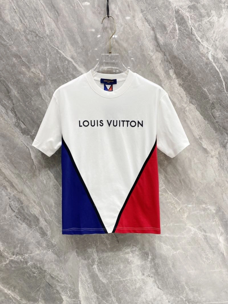 Louis Vuitton T-Shirts Sporty 134722
