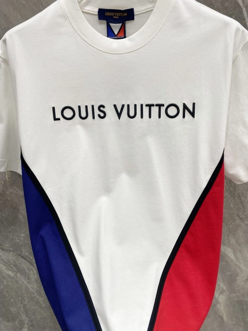 Louis Vuitton T-Shirts Sporty 134722