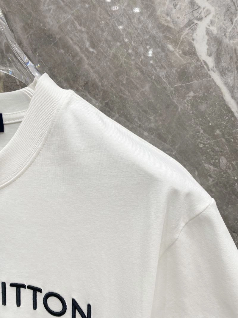 Louis Vuitton T-Shirts Sporty 134722