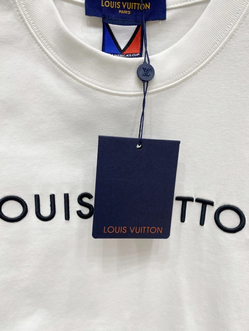 Louis Vuitton T-Shirts Sporty 134722